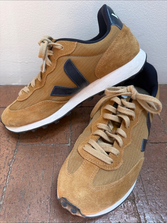 Veja Shoes - Veja Rio Branco Brown with Navy V